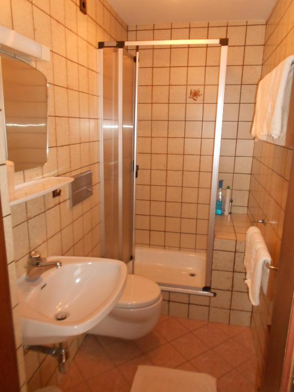 Haus Moni Apartment Mauterndorf  Room photo